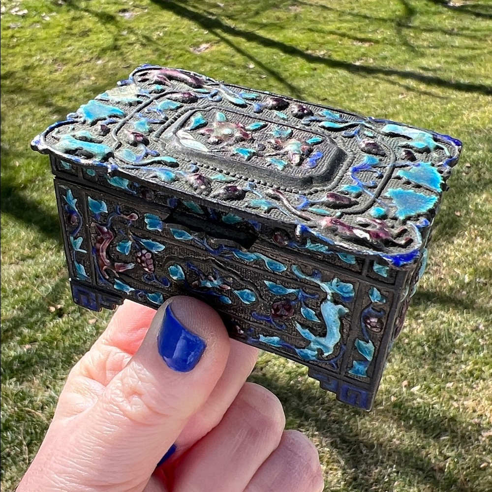 Antique Chinese Silver Plated Blue Purple Enamel Stamp Box Trinket Box - Picture 4 of 17